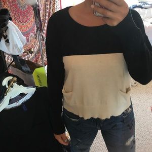 H&m sweatshirt with pockets size 2