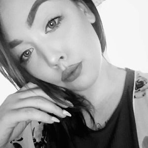 Meet your Posher, Sofia