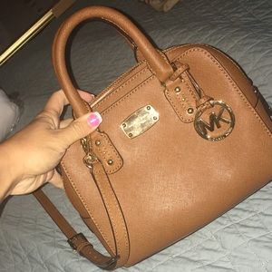 michael kors small cross body bag