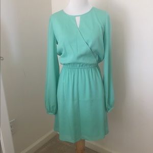 Tahari XS dress in sea foam. Reposh