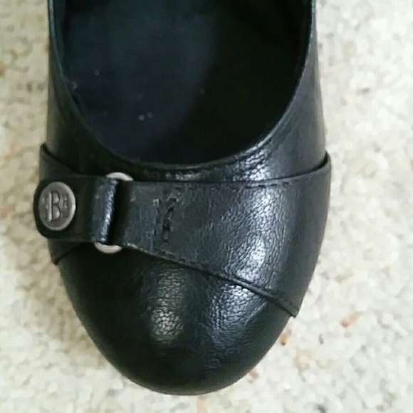 Bass - Picture 5 of 5