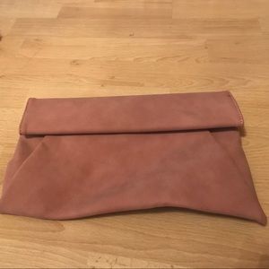 PINK CLUTCH