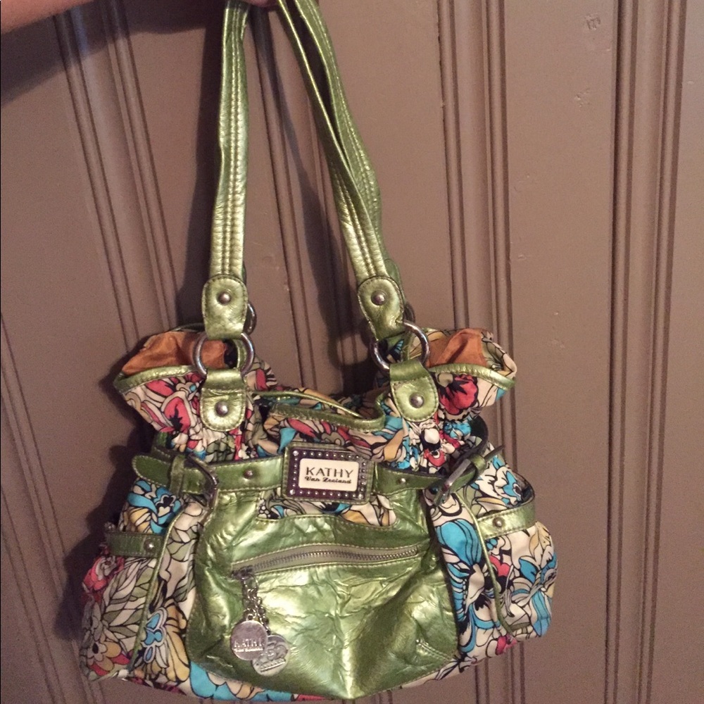Paisley pocketbook