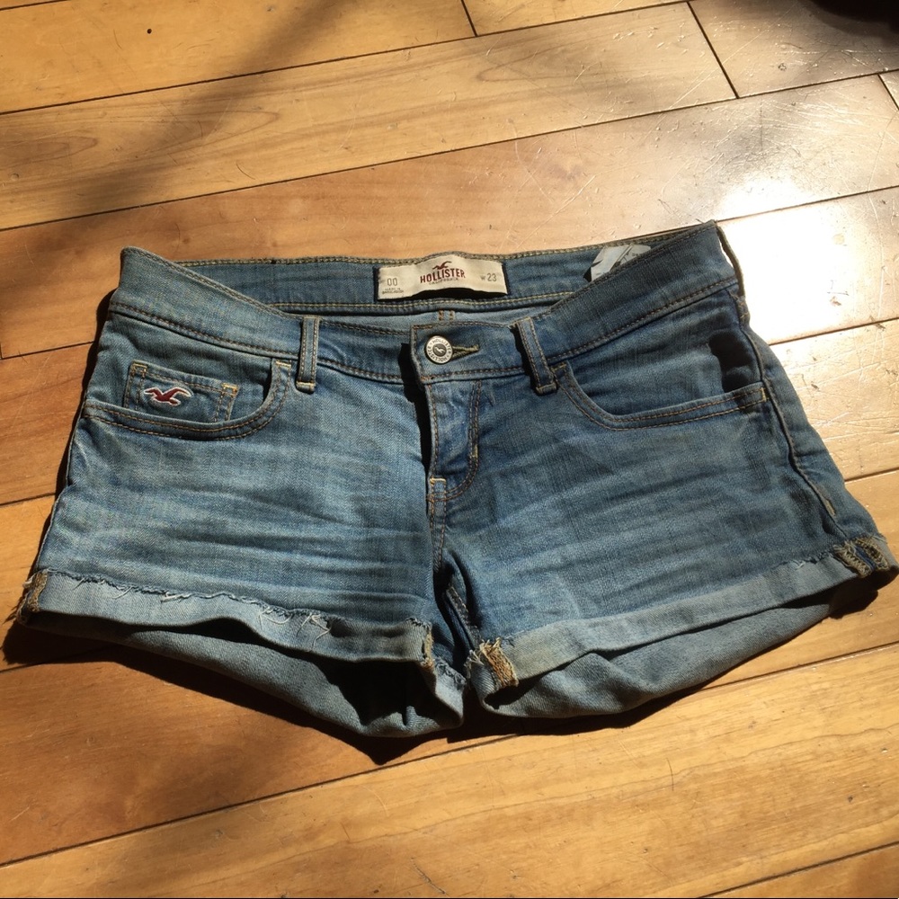 Light blue Hollister shorts size 00