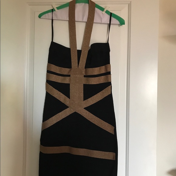 Black dress with gold wrap - Picture 1 of 3