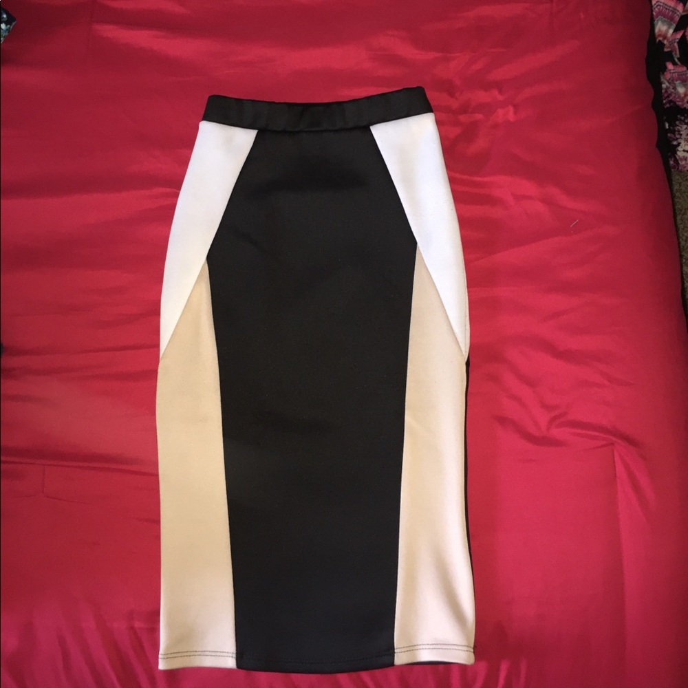$6 pencil skirt