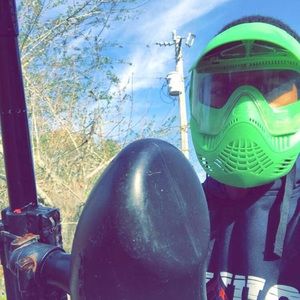 Meet your Posher, Brandon