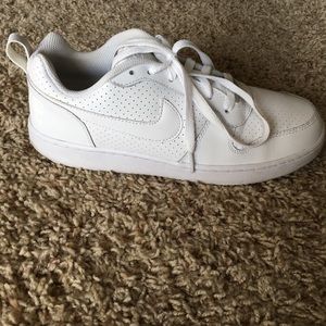 Nike Court Borough Sneaker