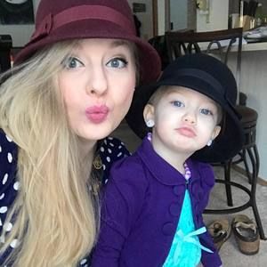 Meet your Posher, Bobbi