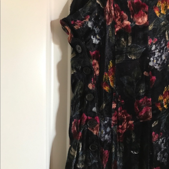 Floral-patterned dress - Picture 2 of 3