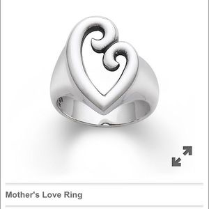 MOTHER'S LOVE RING