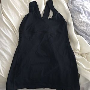 Lululemon tank