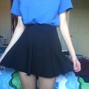 Brandy Melville Skirt