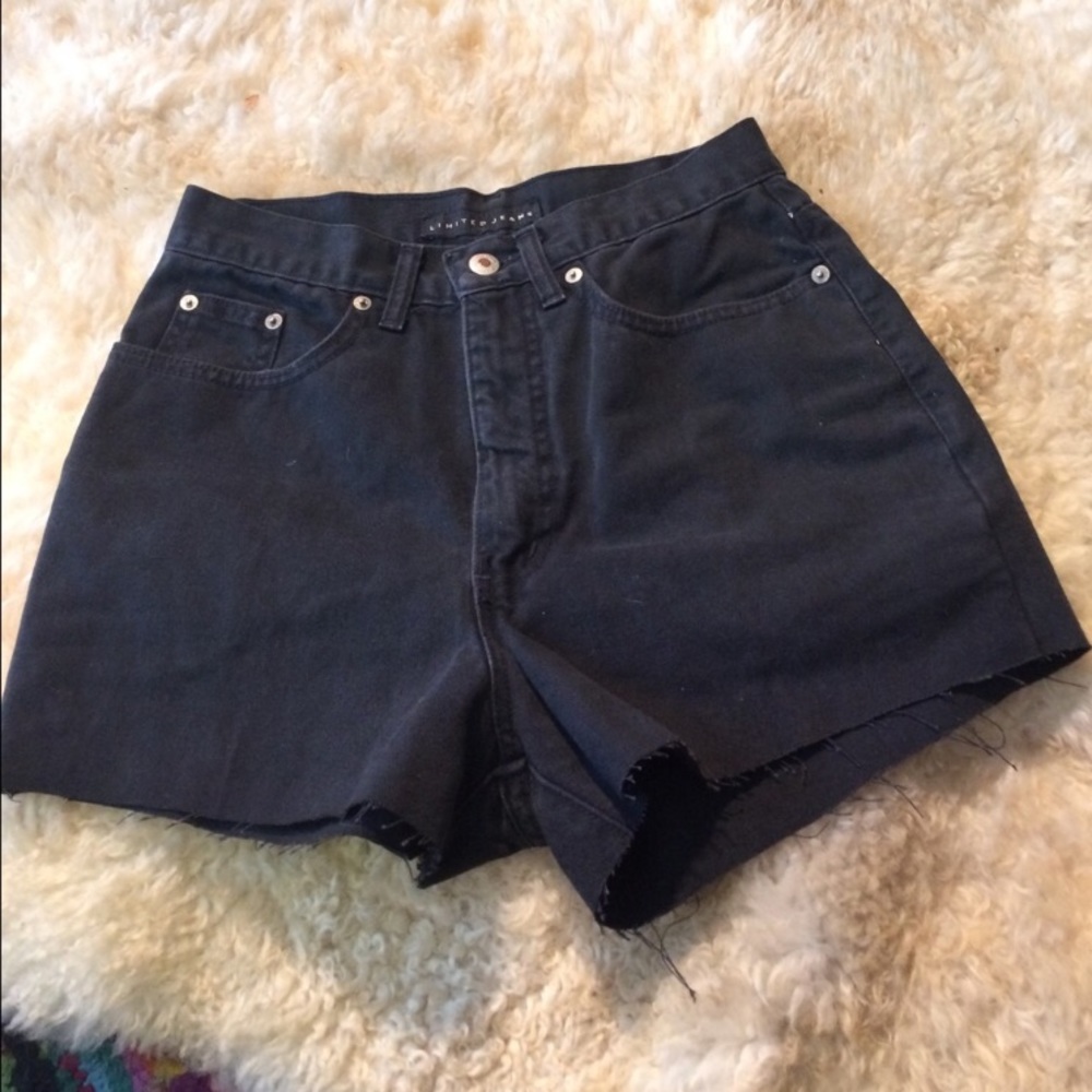 High waisted black shorts