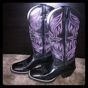 Ariat cowgirl boots
