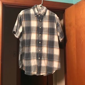 Men's short sleeve button up shirt