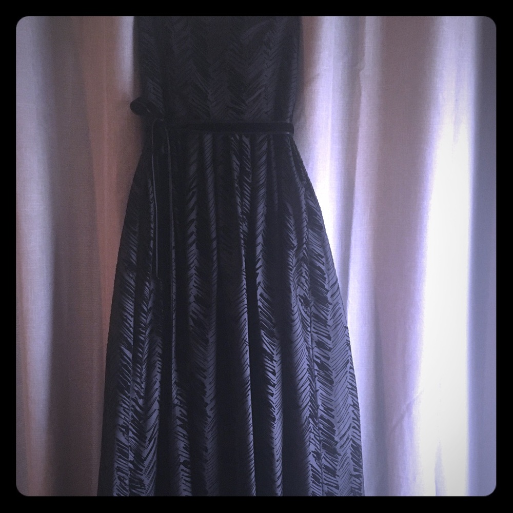 Vintage strapless black on black velvet burnout