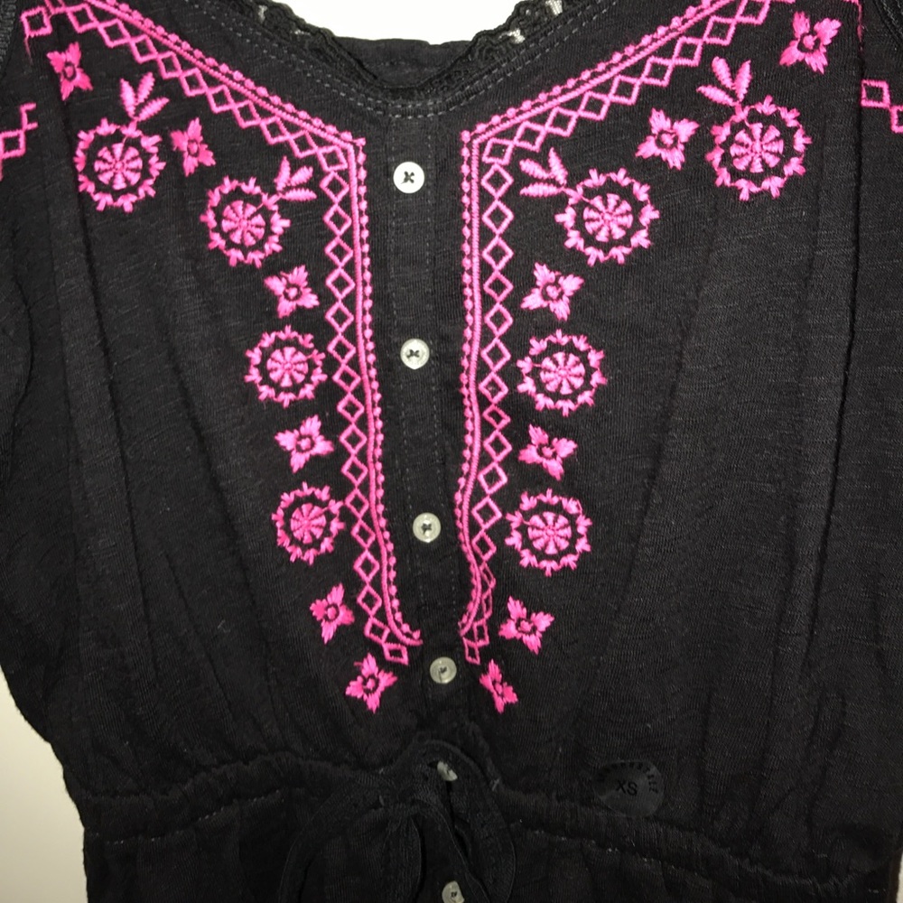Aeropostale Embroidered Tank Top - Picture 3 of 4