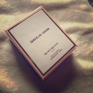 Dahlia Divin by Givenchy