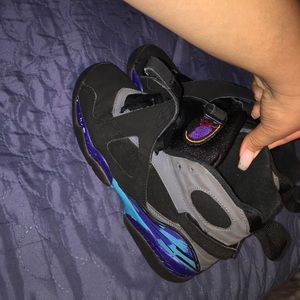 Aqua 8s