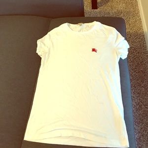 Burberry tee