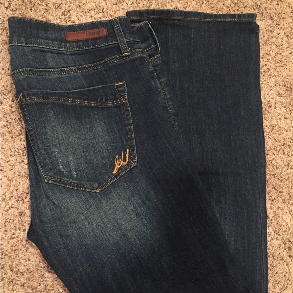 Express Simply Boot