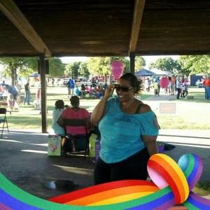 Meet your Posher, Cassandra