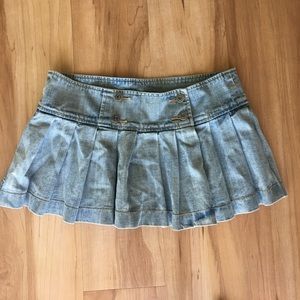 Forever21 Pleated Denim Skirt