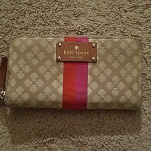 Kate Spade wallet! Authentic!!