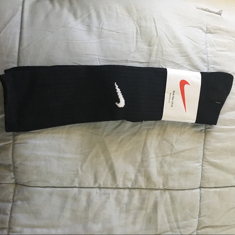 Black Nike elite socks