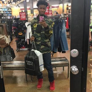 Meet your Posher, Jamal