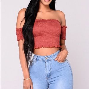 Surrounded By Your Embrace Top - Rust