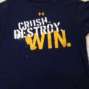 UNDER ARMOR boys short sleeve tee shirt