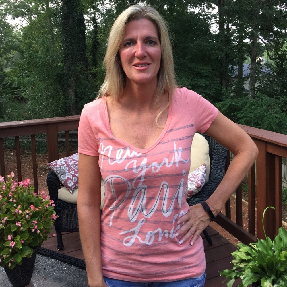 American Eagle t-shirt