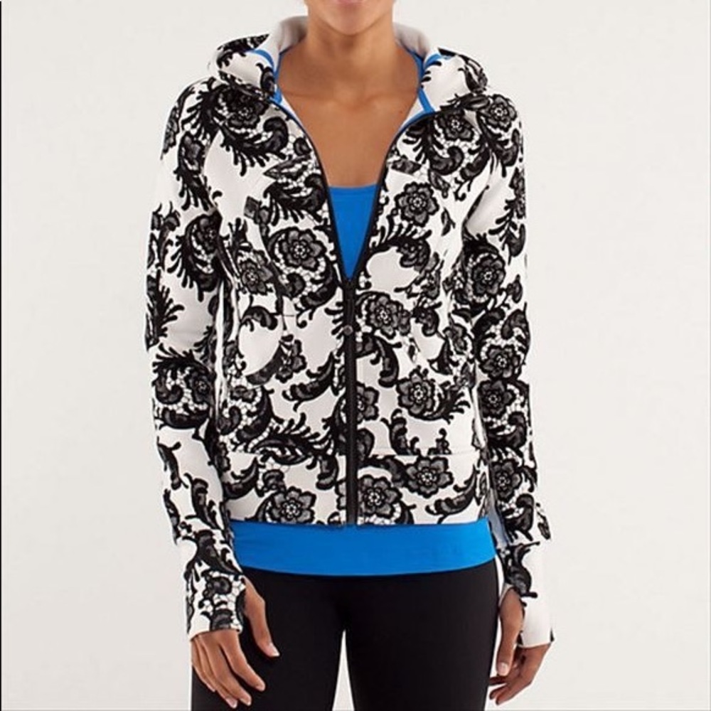 SOLD ⛔ Lululemon Laceoflage Scuba Hoodie