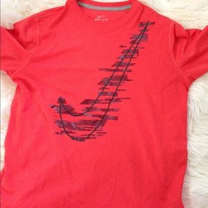Nike BOYS DRI-FIT Red TEE T-shirt Sz L