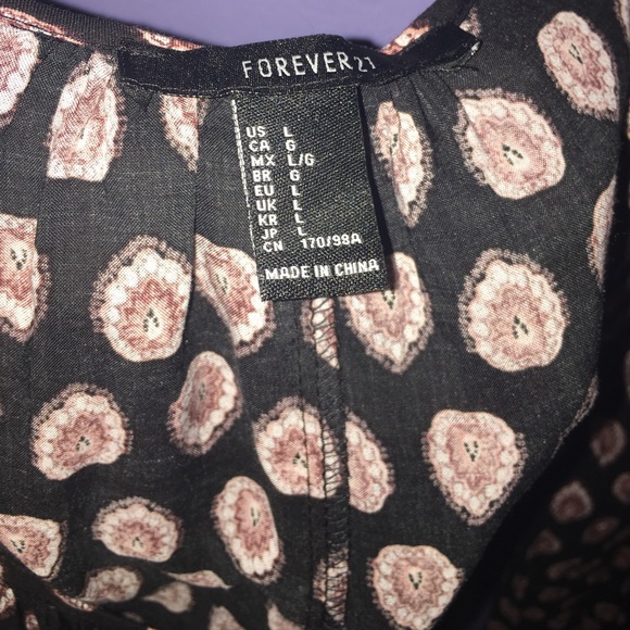 Romper - Picture 2 of 5