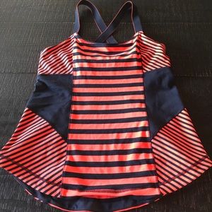 Lululemon tank size 10