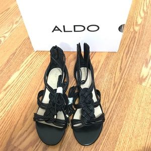 NEW. Aldo Rosiana Black Lace Up Sandals