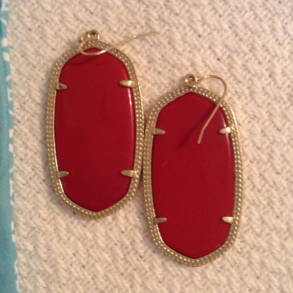 Red / Maroon Kendra Scott Danielle Earrings