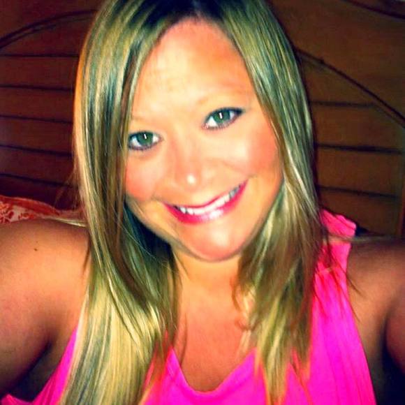 Meet your Posher, Lesley - Picture 1 of 1