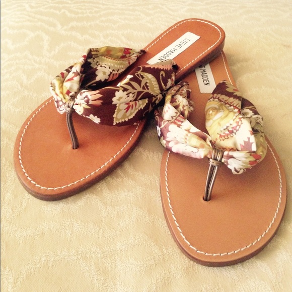 Steve Madden Shoes - Steve Madden Silky Flip Flop Sandals