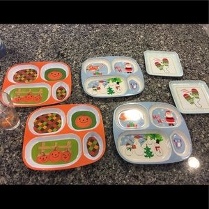 Lot of holiday dining sets