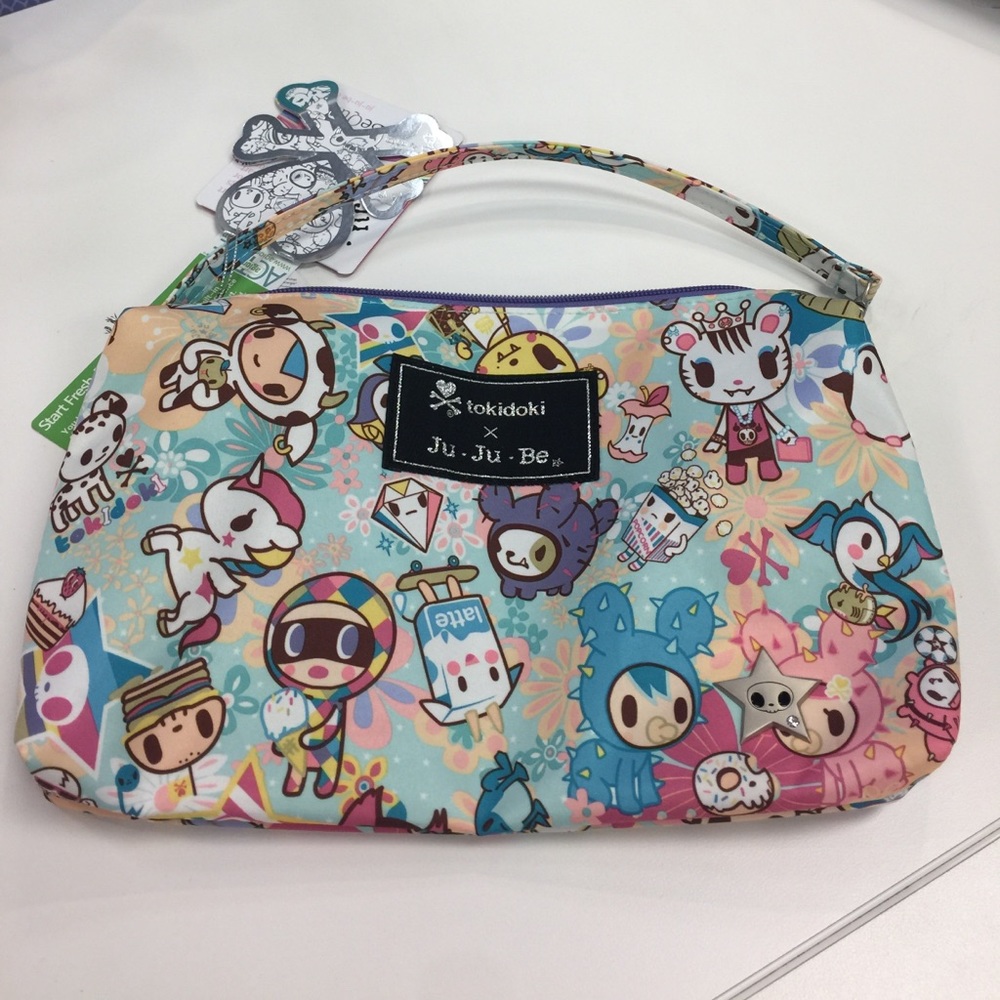 NWT PERKY TOKI be quick