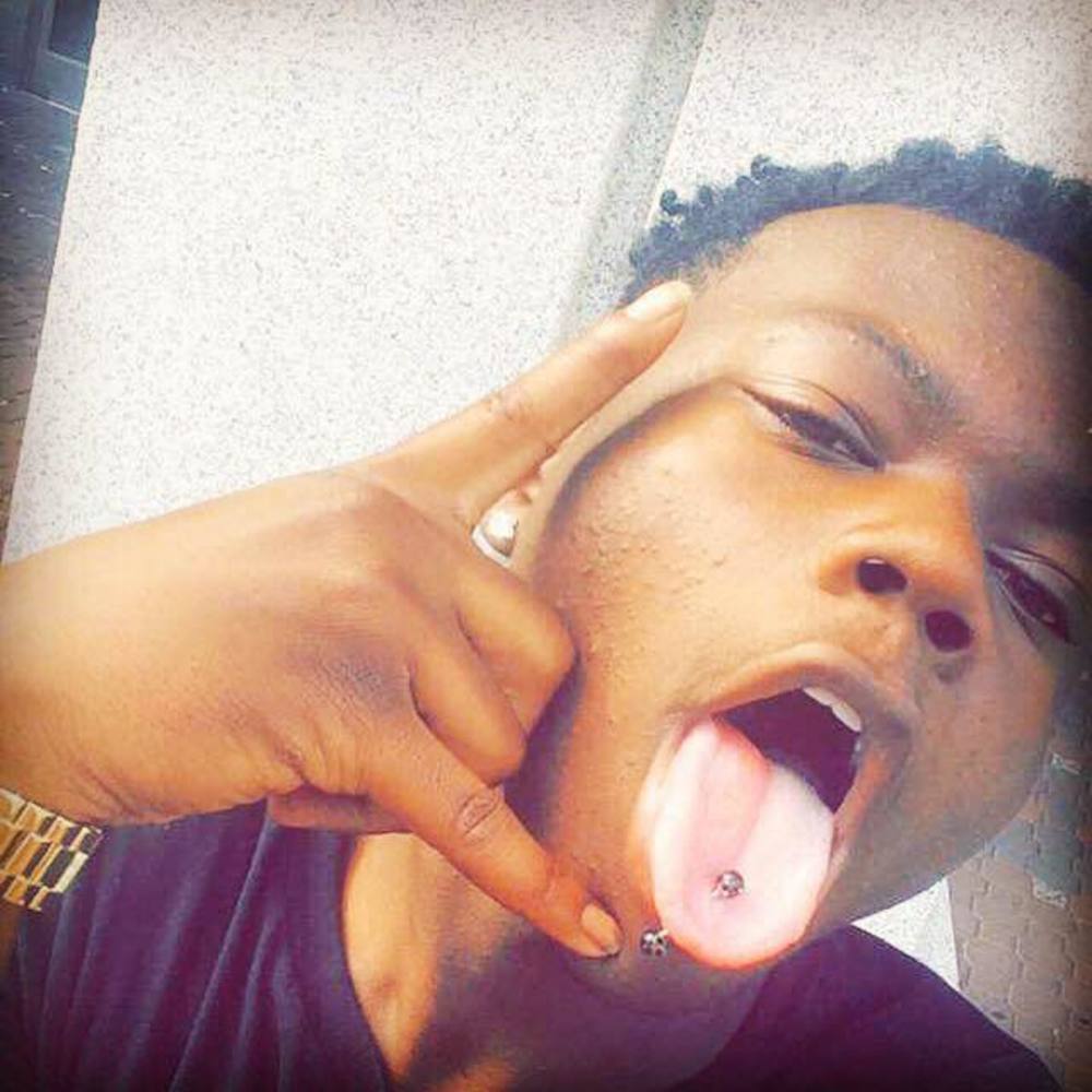 Meet your Posher, Deandre