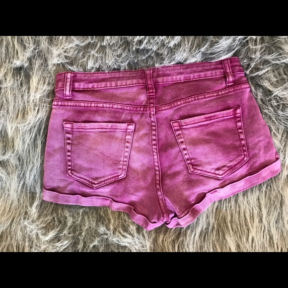 Forever 21 Faded Pink Denim Shorts - Picture 2 of 2