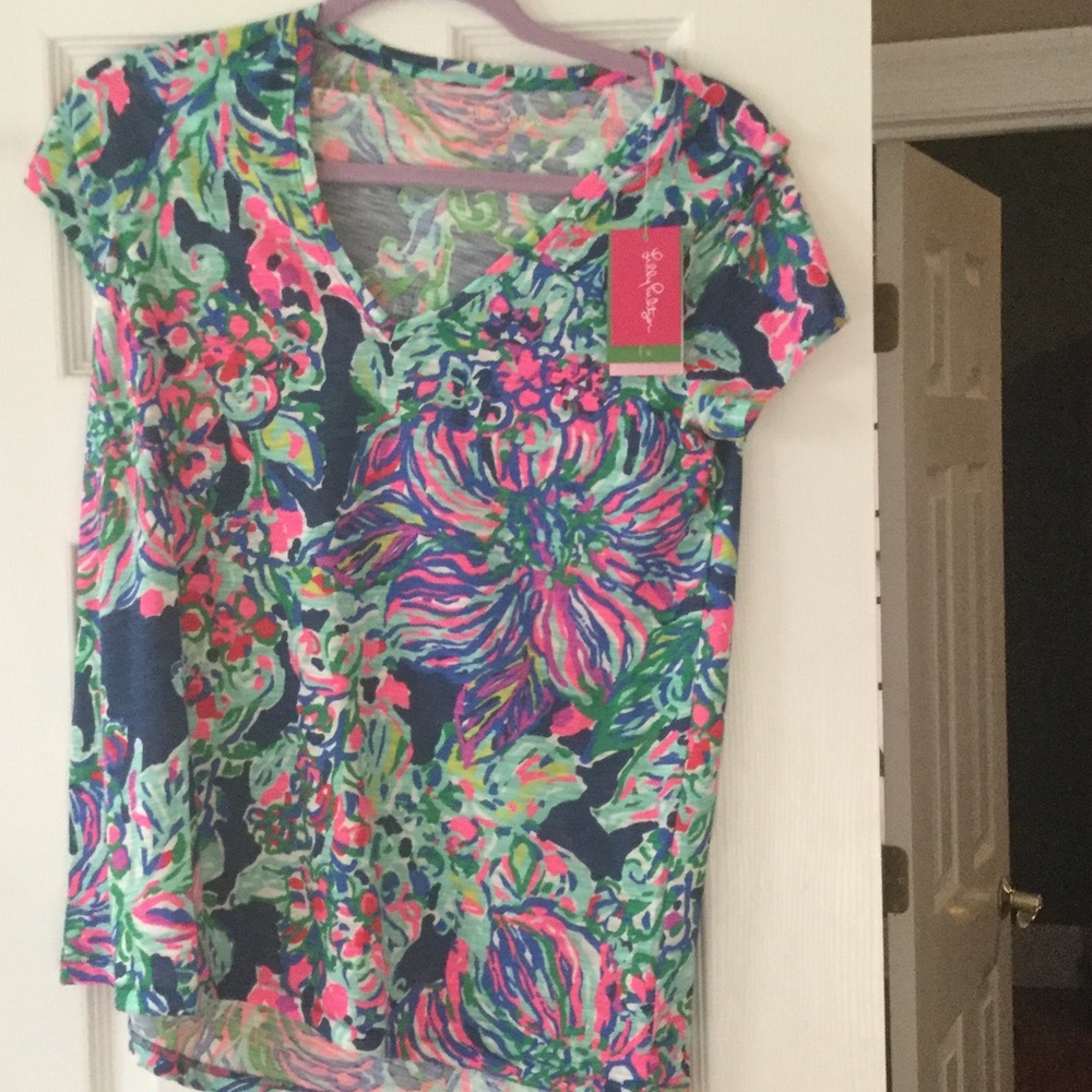 Lilly Pulitzer T- shirt