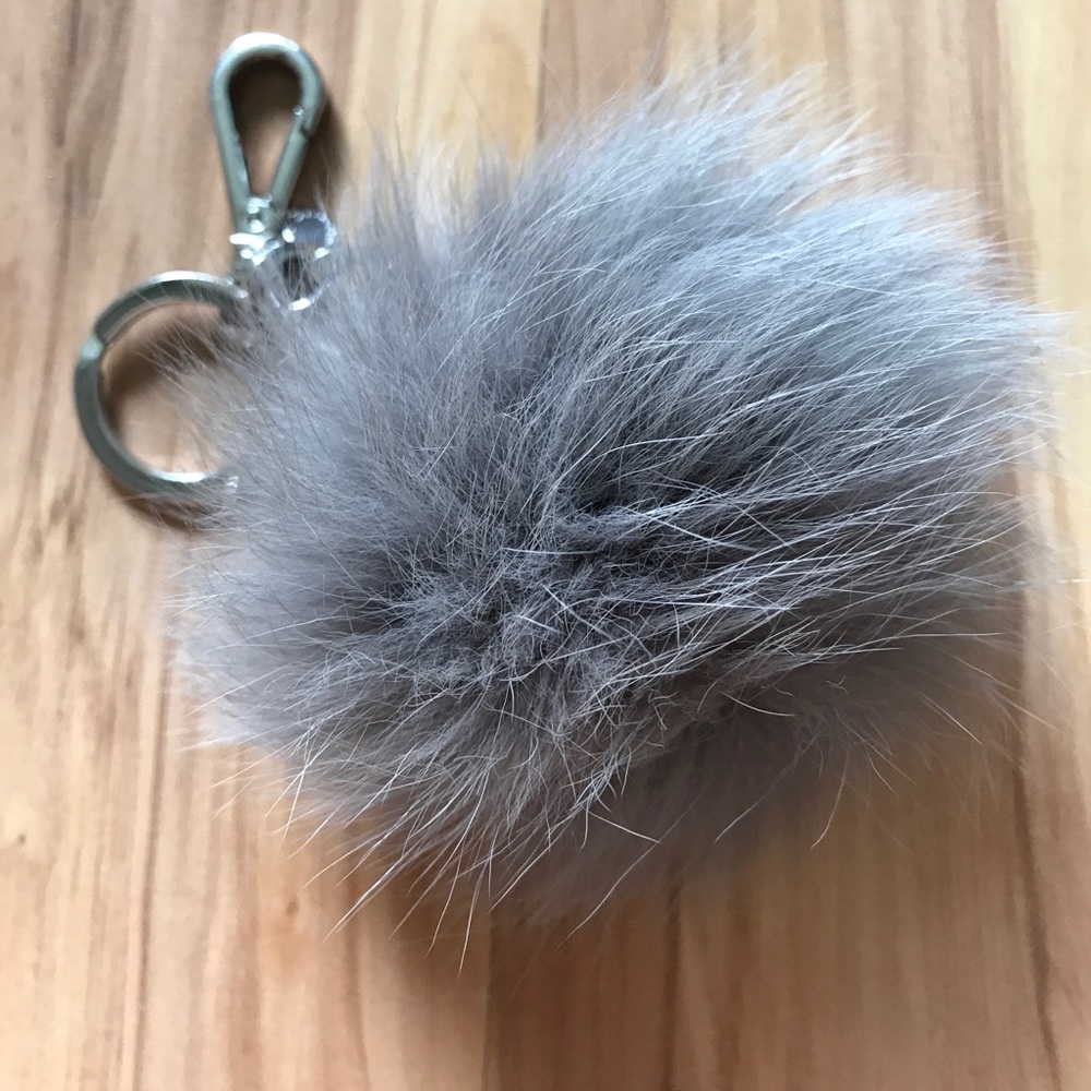 MICHAEL KORS FUR PUFF KEYCHAIN BAG CHARM