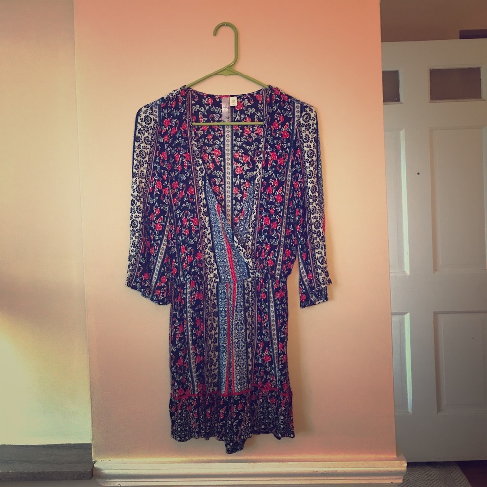 Floral Print Romper with Deep V-Neck