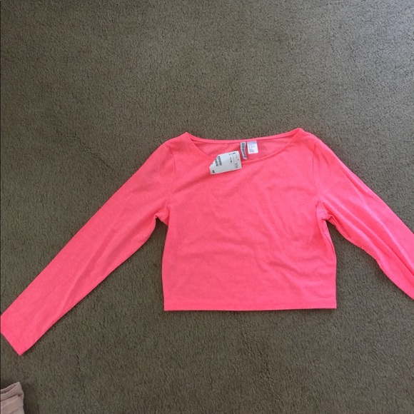 Crop tops bundle! new with tags - Picture 2 of 2